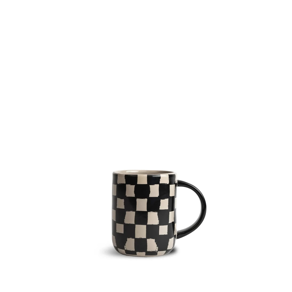 Taza Liz de Cuadros Negro