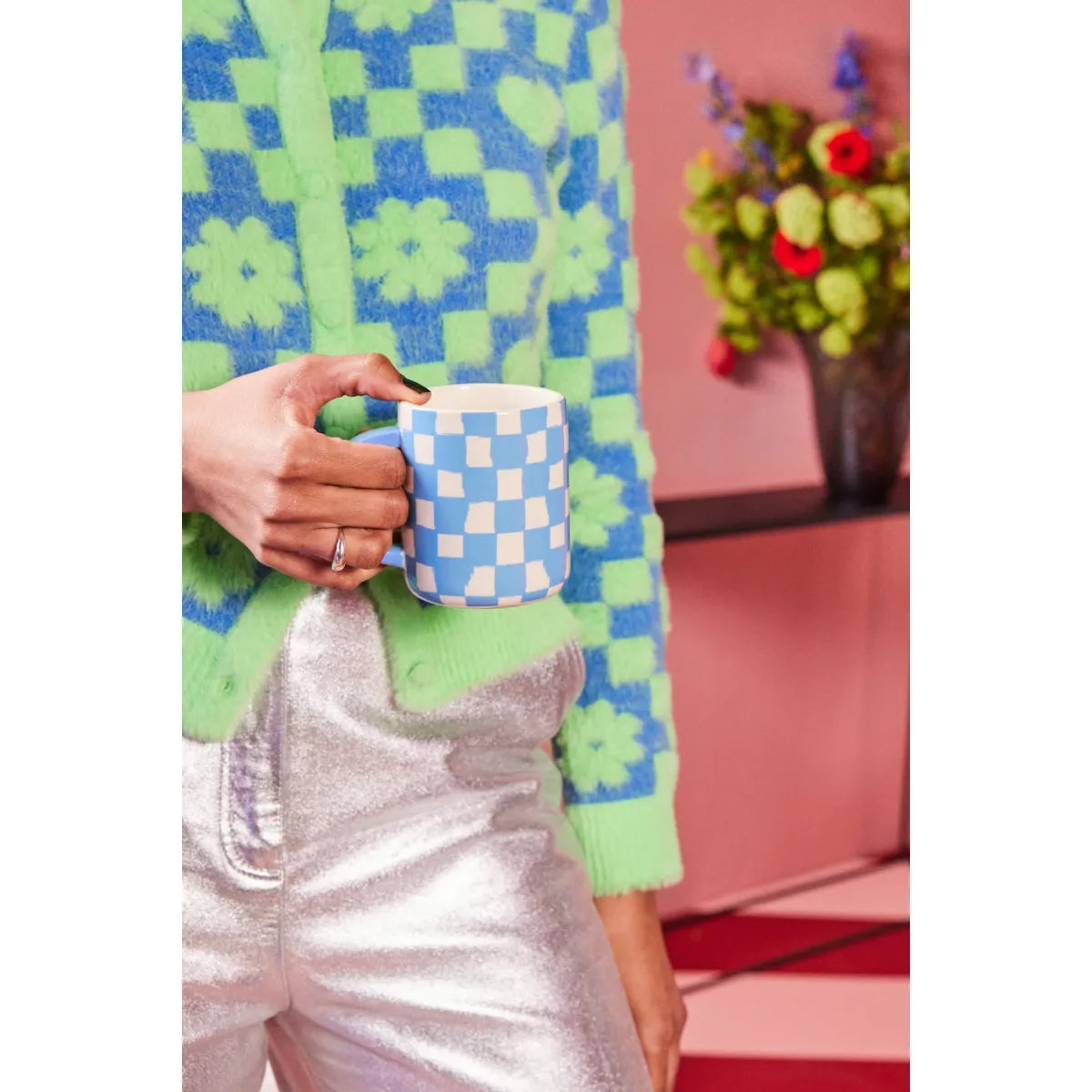 Taza Liz de Cuadros Azul